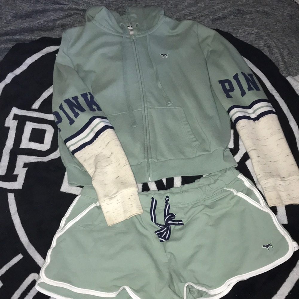 VS PINK Short Set